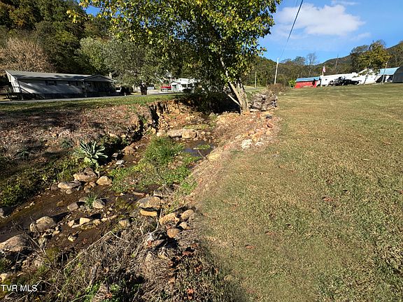 5th image of 1244 Shady Rest Dr