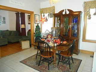 5th image of 42 Cornell Ave