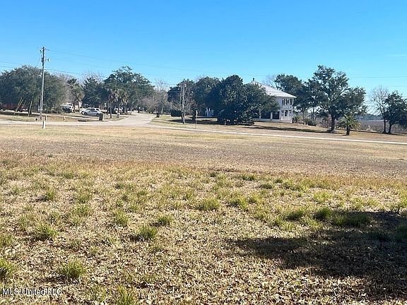 2nd image of 11044 Pin Oak Dr #49