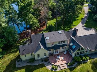 28 Millbrook Dr, Wilbraham, MA 01095