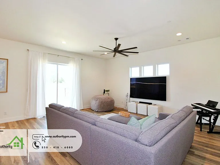 4624 Pleasant Hills Dr — Photo 19