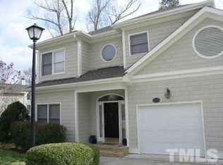 221 Columbia Pl W, Chapel Hill, NC 27516