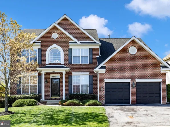 100 Sunlight Dr, Frederick, MD 21702