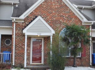 709 Hunters Quay, Chesapeake, VA 23320
