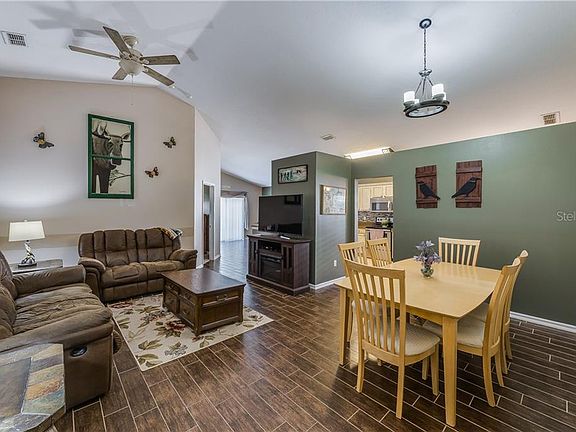 4th image of 17252 Deer Run Dr
