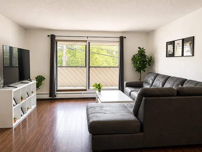 1513 26th Ave SW #108 — Photo 9