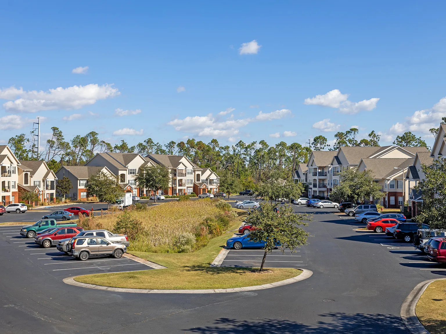 Andrews Place Apartments — Photo 4
