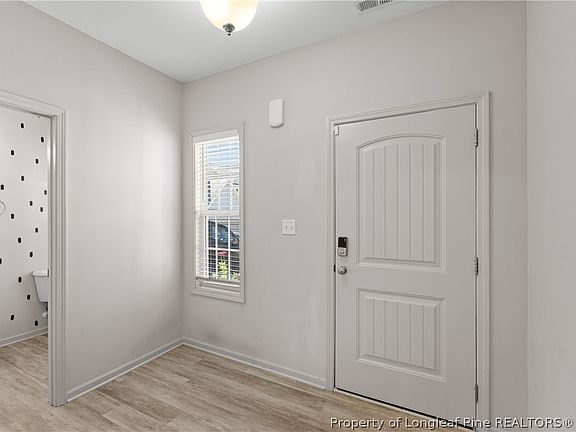 3rd image of 1645 Mount Rainer Dr