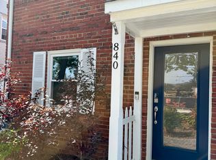 840 S Highland St, Arlington, VA 22204