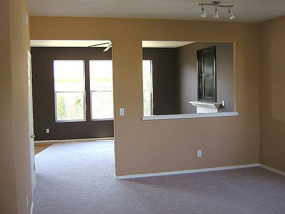 3rd image of 2559 Heron Dr