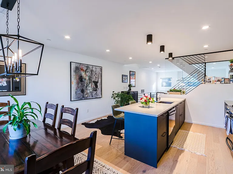 1705 Annin St — Photo 11