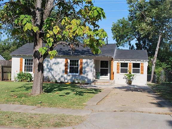 2nd image of 10509 Wood Dale Dr