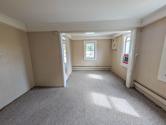 2nd image of 42 Leeper St #3