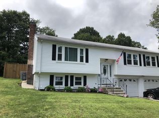 64 Venus Dr, Worcester, MA 01605