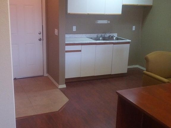 Main Reception / Office Area - main entrance