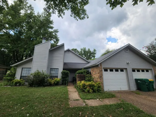 5705 Larry Dr, Texarkana, TX 75503