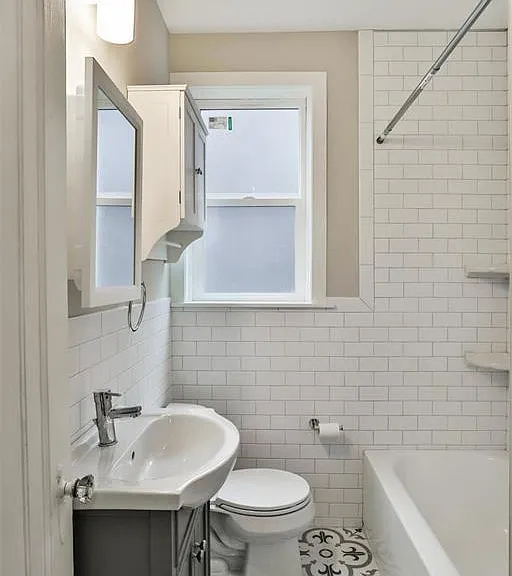 7125 Dartmouth Ave — Photo 16