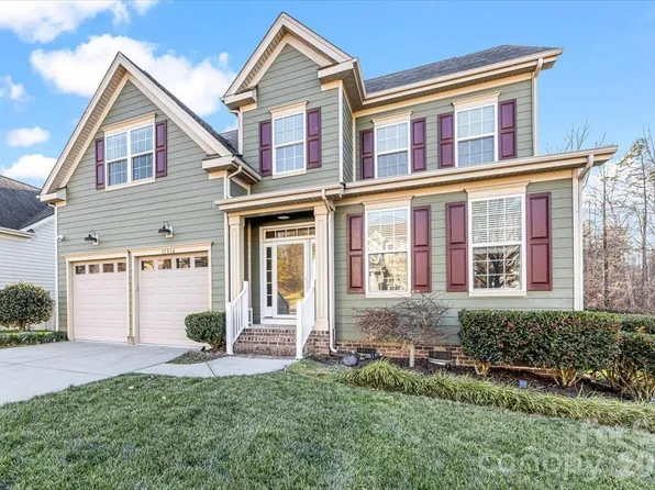 11516 Glowing Star Dr, Charlotte, NC 28215