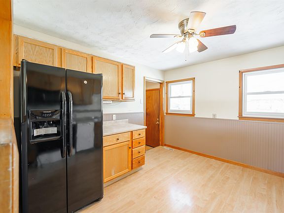 5th image of 2605 E Ray Ave