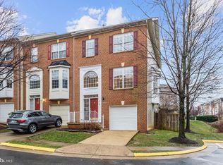 4113 Hazelwood Ct, Fairfax, VA 22030