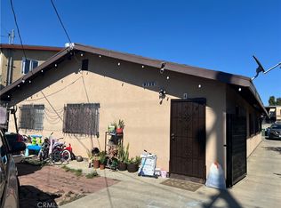 9122 S Hoover St, Los Angeles, CA