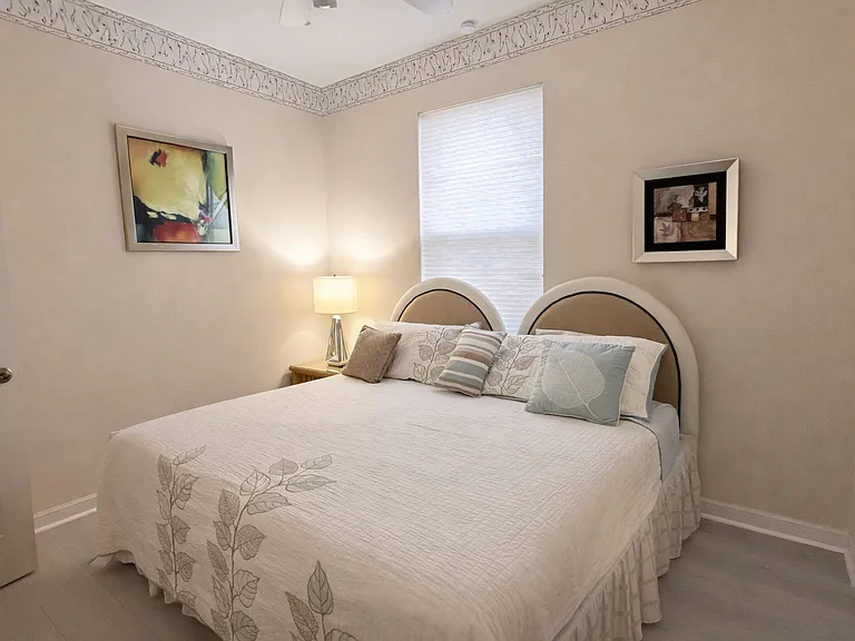 3477 Lake Crest Dr — Photo 18