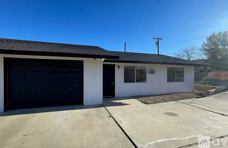56190 Papago Trl #C — Photo 4