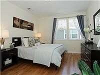 5th image of 2108 Sheffield Dr