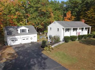 37 Lantern Ln, Hooksett, NH 03106