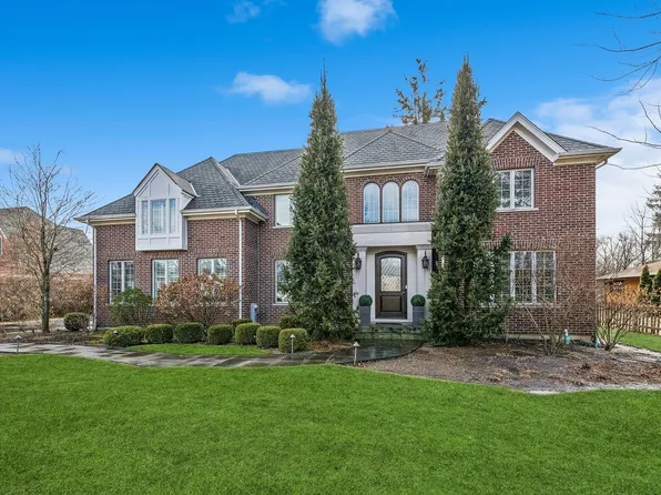 825 Fairhope Ave, Glenview, IL 60025