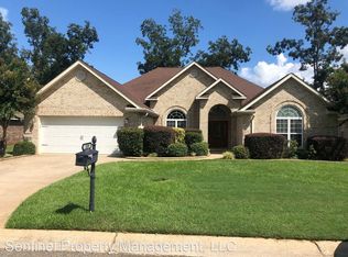 109 Suffolk Ln, Warner Robins, GA 31088