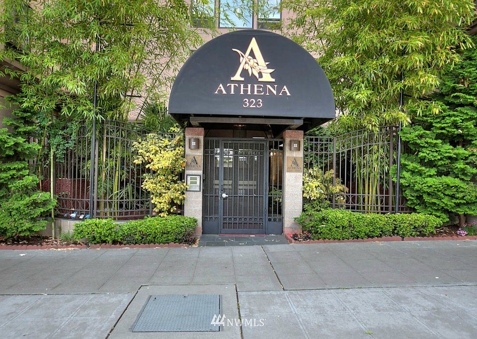 1st image of 323 Queen Anne Avenue N #415