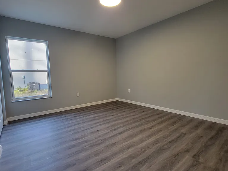 7061 N Outrigger Ter — Photo 12
