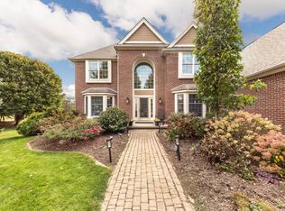 4977 Saint Annes Ct, Ann Arbor, MI 48103