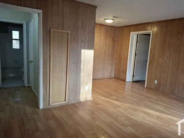 5278 Madison St, Forest Park, GA 30297