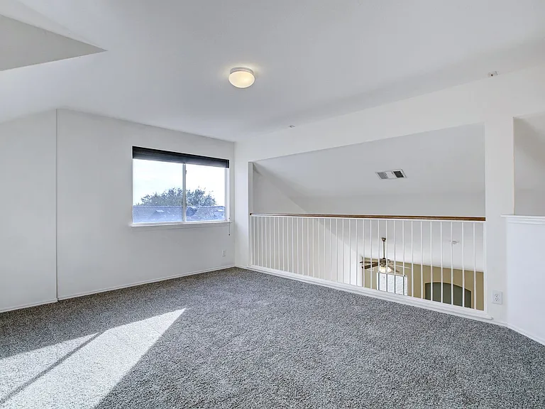 523 Granite Clf — Photo 18