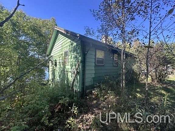 4th image of 5021 Loon Lake Rd