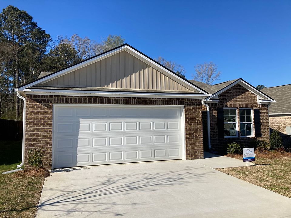 1st image of 407 Kensington Ln