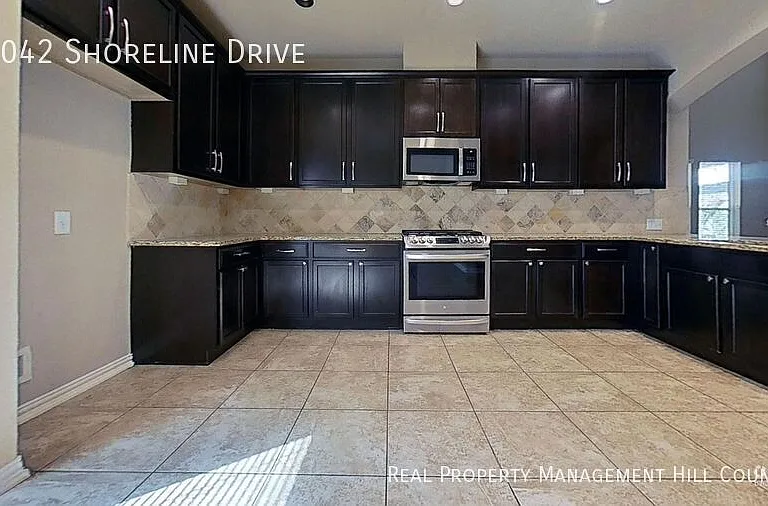 13042 Shoreline Dr — Photo 5