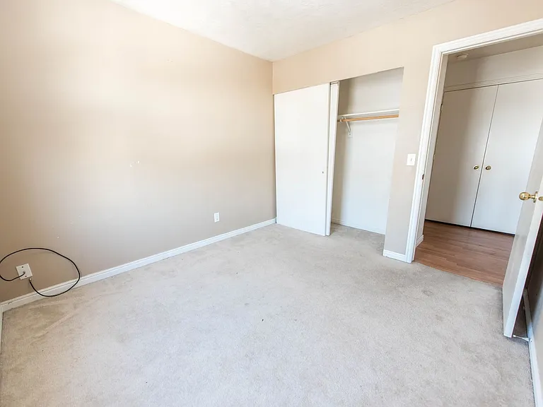 2037 N 2125 W — Photo 6