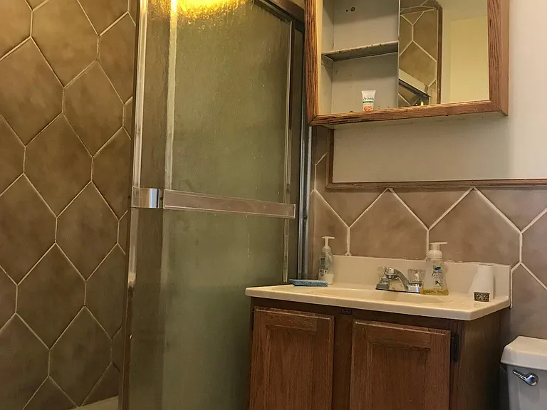 525 Beacon St #7 — Photo 6