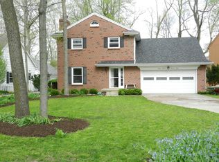 1526 Summit Dr, West Lafayette, IN 47906