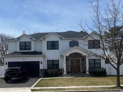41 Avoca Avenue, Massapequa Park, NY, 11762