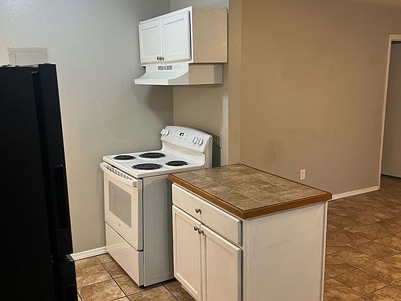 5th image of 5434 40th St #22-LRE-21