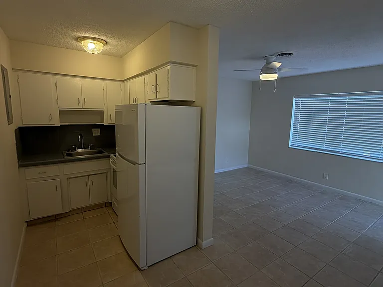 4540 Bougainvilla Dr — Photo 5