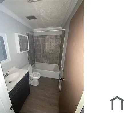 2 bed, 1000 sqft, $900 — Photo 3