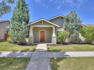 20614 Redwing Ln, Bend, OR 97702
