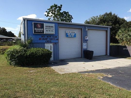 4th image of 761 Carpenter Ave