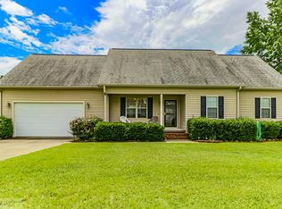 101 Autumn Ridge Dr, Pikeville, NC 27863