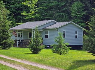 129 Seldom Seen Hollow Rd, Confluence, PA 15424